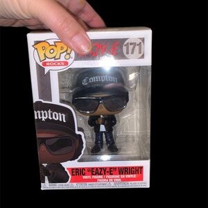 Vaulted New in Box still “Eazy E” Eric Wright Funko Pop in Protector